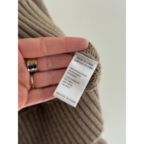 BROCHU WALKER Marlowe Taupe Cropped Henley Sweater Size Small - Picture 6 of 8